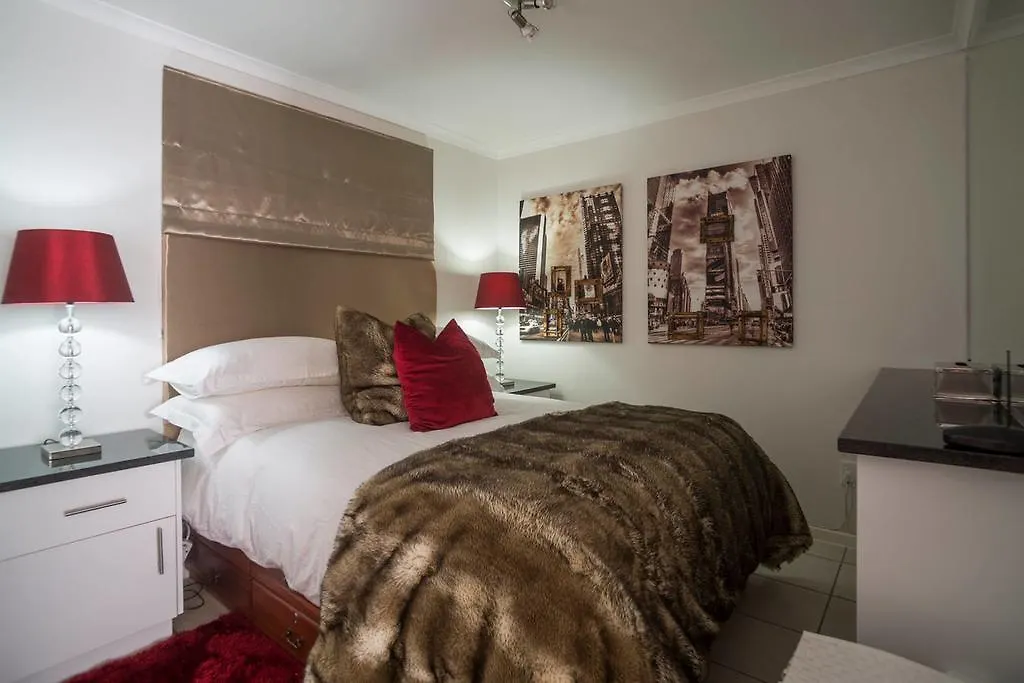 Stylish Gem Apartment Cape Town